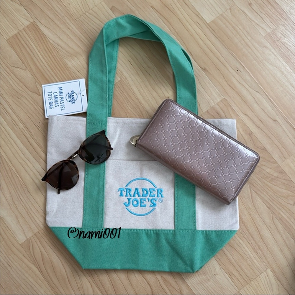 Viral Trader Joe’s Limited Edition Pastel Green Mini Canvas Tote - Picture 2 of 3